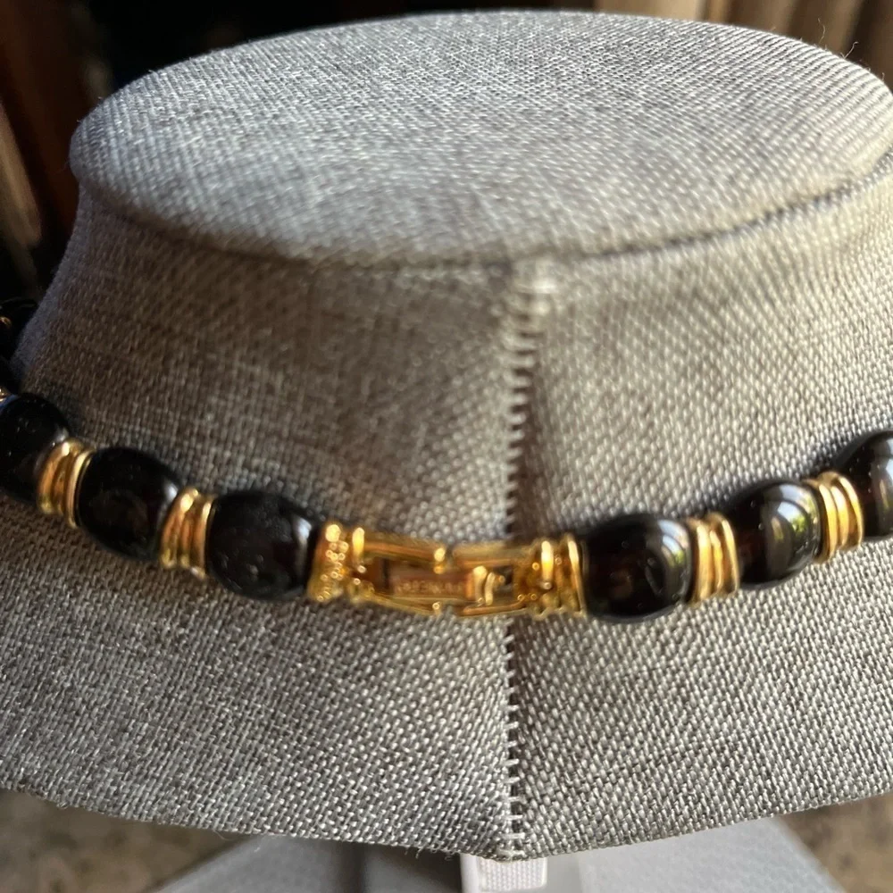 Vintage Monet Necklace - Picture 2 of 2